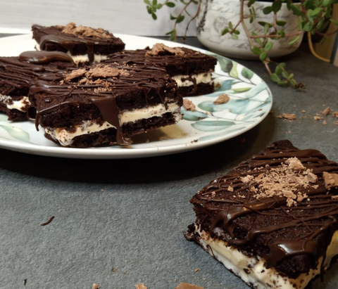 Mochachino Brownie Ice Cream Sandwiches Recipe